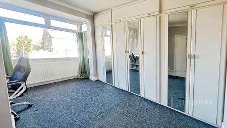 3 bedroom semi-detached house to rent - Photo 5