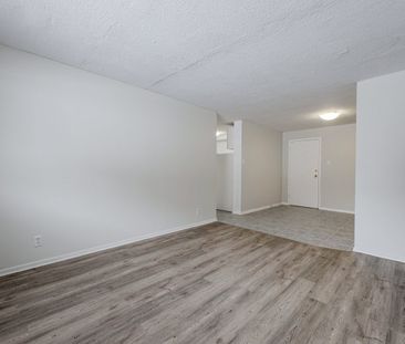 Skyway Estate Apartments - Photo 2