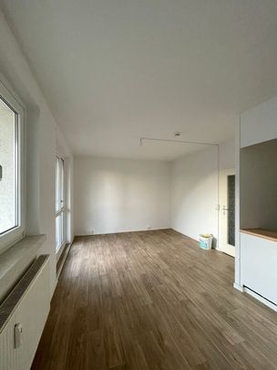 Richard-Zimmermann-Str. 11, 07747 Jena OT Lobeda - Foto 1