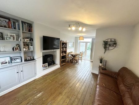 Vesper Way, Kirkstall, Leeds - Photo 3