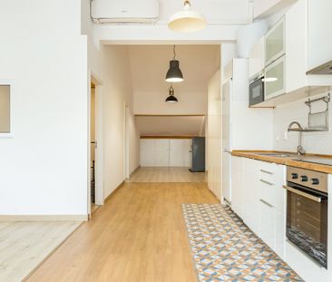 2 bedrooms for rent in Largo Vitorino Damásio, in Lisbon - Photo 6