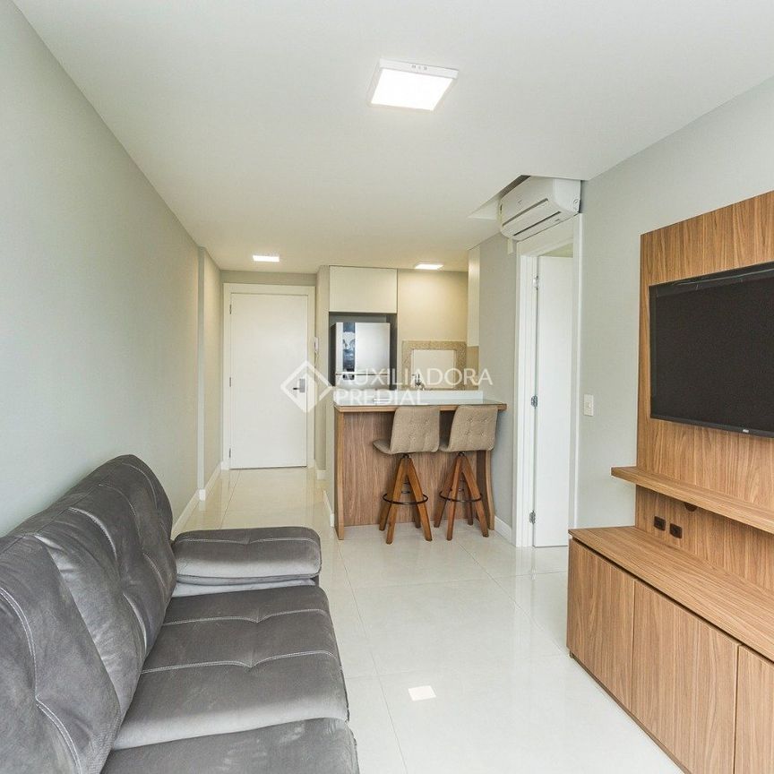 Apartamento com 1 quarto e 43m² para alugar em Petrópolis, Porto Alegre. - Photo 1