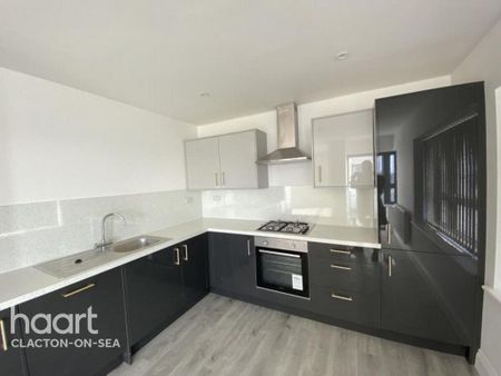 3 bedroom apartment to rent - Photo 5