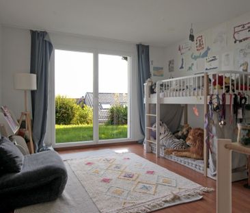 Splendid 6-room family villa – Stunning view - Photo 3