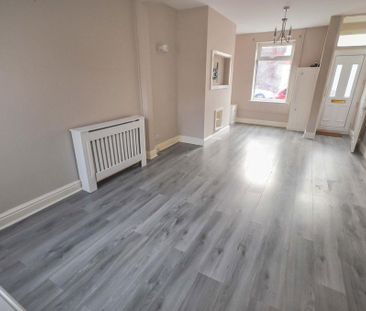 2 bedroom terraced house to rent - Photo 3
