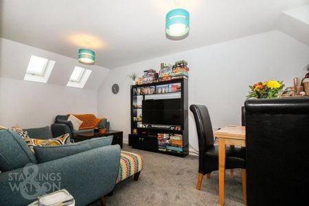 1 bedroom flat to rent - Photo 5