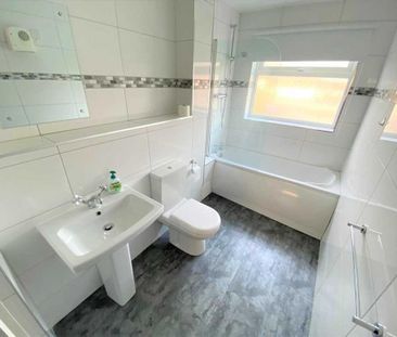 2 bedroom apartment to rent - Photo 6