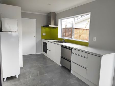 Live the Easy City Fringe Lifestyle - Photo 4