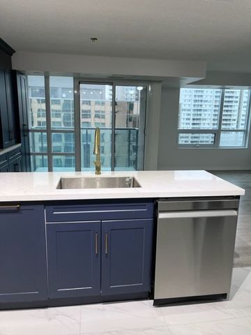 For Lease - 208 Enfield Place Unit# 1202, Mississauga, Ontario - Photo 4