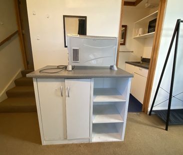 Boarding house room - Photo 2