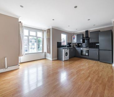 2 bedroom maisonette to rent - Photo 6