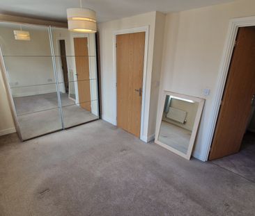 4 bed town house to rent in Roys place, Bathpool - Photo 5