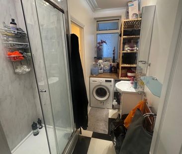 Room in a Shared House, Mayfield Road, CR7 - Photo 5