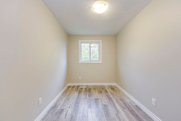 For Lease - 2369 Coldstream Drive, Burlington, Ontario - Photo 1