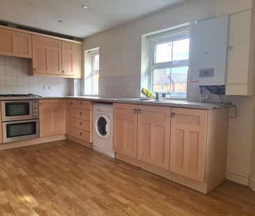 2 bedroom apartment to rent - Photo 6