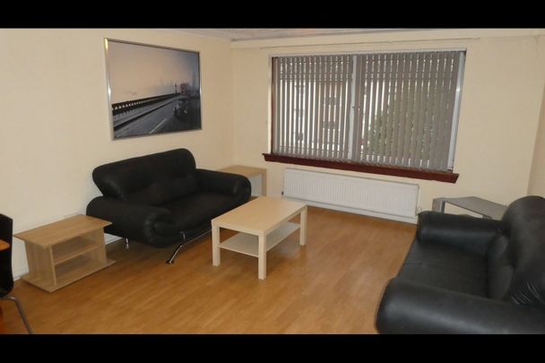 3 Bed Flat, Hmo Licensed - St Mungo Ave, G4 - Photo 1