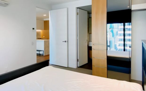 4207/442 Elizabeth Street, Melbourne - Photo 1