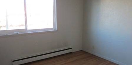 $2,100.00 ONE BEDROOM EAST VANCOUVER - Photo 2