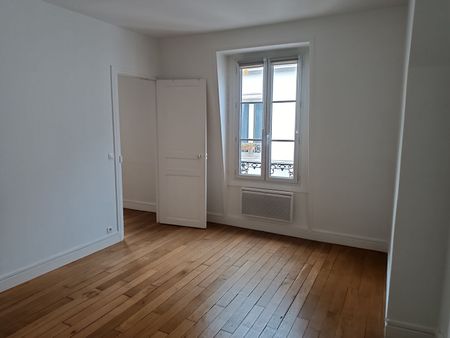 Appartement Paris 2 pièce(s) 31.97 m2 - Photo 3