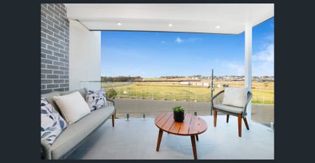 Luxury 5-Bedroom Family Home in the Heart of Box Hill - Photo 5