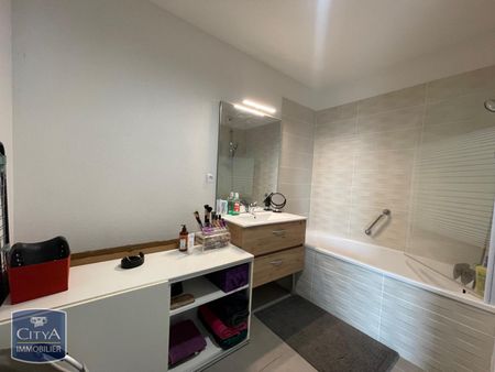 Location Appartement 2 pièces 50m² AGDE 34300 - Photo 5