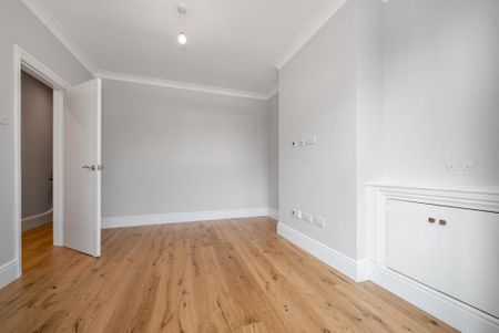 4 bedroom terraced house to rent - Photo 2