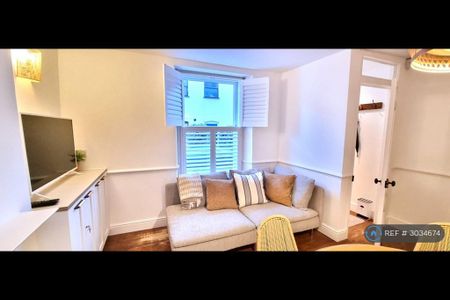 1 bedroom terraced house to rent - Photo 2