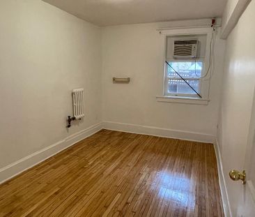 For Lease - 1317 King Street Unit# 1, Toronto, Ontario - Photo 2