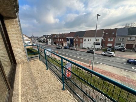 Appartement te huur - Foto 4