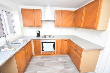 Darlington Crescent, Saughall, Chester - Photo 3