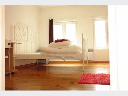 Maison à Louer à LILLE 1010 € - Photo 3