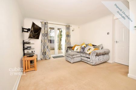 2 bedroom end of terrace house to rent - Photo 2