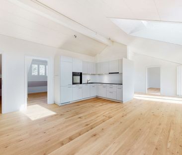 Top-modern penthouse apartment in a prime location is looking for a... - Foto 6