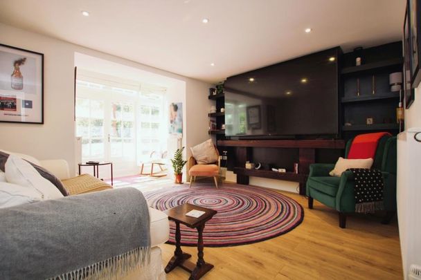 2 bedroom maisonette to rent - Photo 1