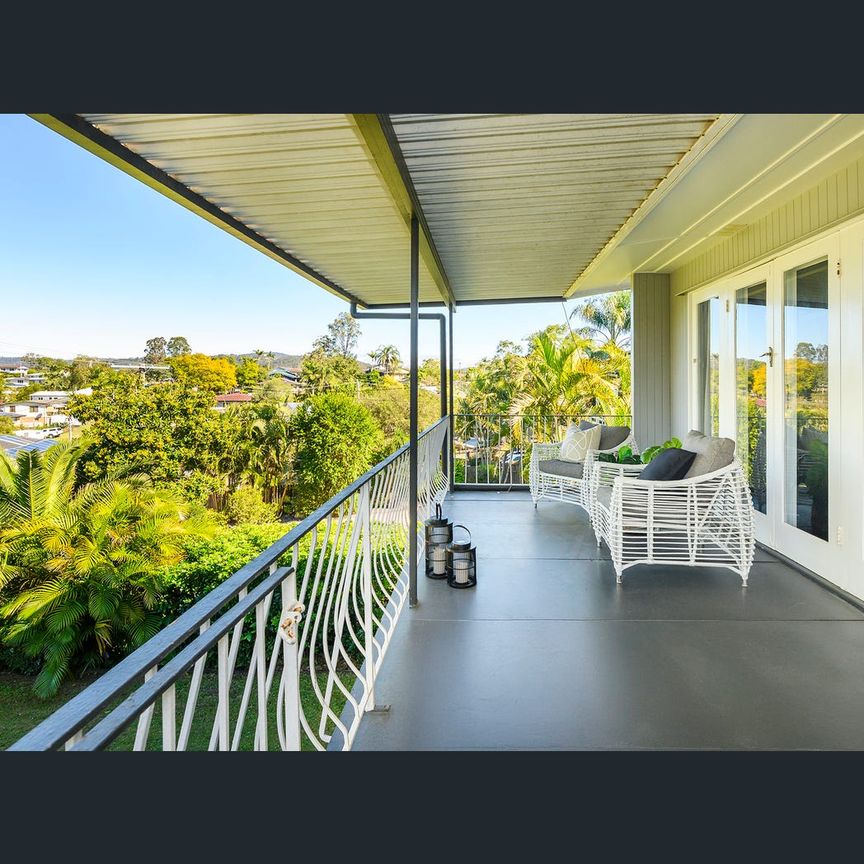 12 Bolong Crescent, Ferny Hills, Qld 4055 - Photo 1