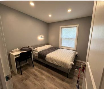 For Lease - 76 Macdonald Street Unit# room on 2nd flr, Toronto, Ont... - Photo 1