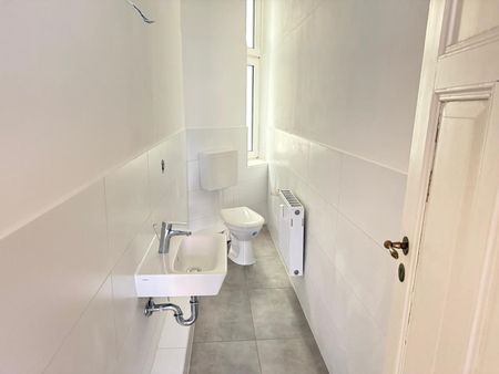 5-Raum-Wohnung direkt am Hasselbachplatz - Photo 2