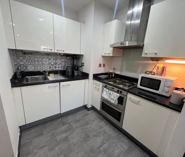1 bedroom Flat To Let - Photo 6