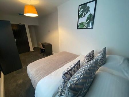 4 bedroom house share to rent - Photo 2