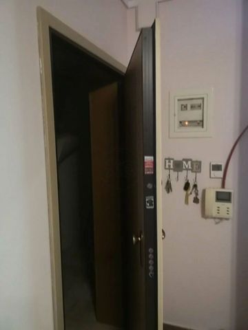 Διαμέρισμα για ενοικίαση Άγιος Κοσμάς (Εύοσμος) - Photo 3