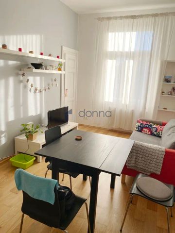 Pronájem bytu 2+kk, 46 m - Fotografie 2