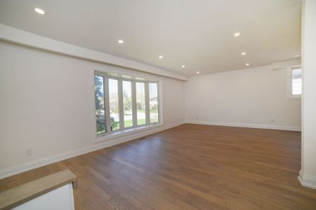 For Lease - 29 Colonsay Road, Markham, Ontario - Photo 4