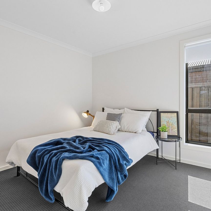 Modern Home, Great Layout, Fantastic Location - Photo 1