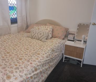 Wellington Point - Photo 1