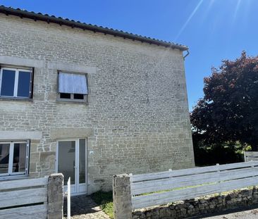 Location Maison 4 pièces 81m² NIORT 79000 - Photo 4