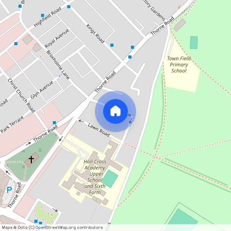 Town Centre - Lawn Ave