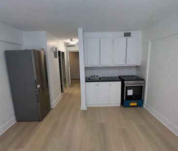 1900 avenue Lincoln - Beautiful studio for rent - Photo 1