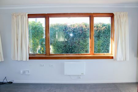 COSY HOME IN THE NORTH END - Photo 4