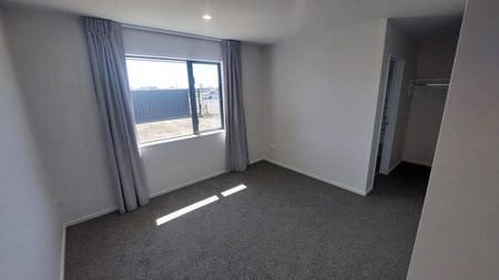 34 Sanders Way, Rolleston - Photo 2
