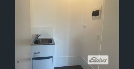 Tidy, Convenient Unit - Photo 3